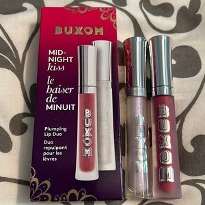 Buxom plumping lip duo